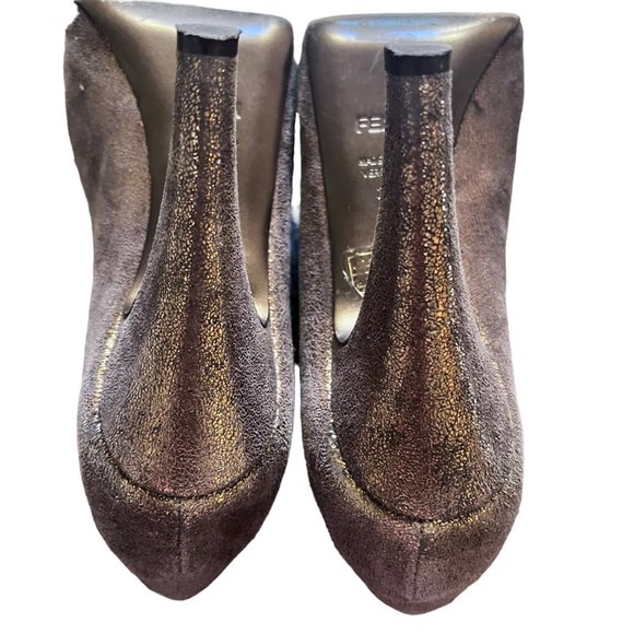 Authenticated Fendi VTG Bronze Metallic Peeptoe pumps 36.5 - Picture 8 of 13